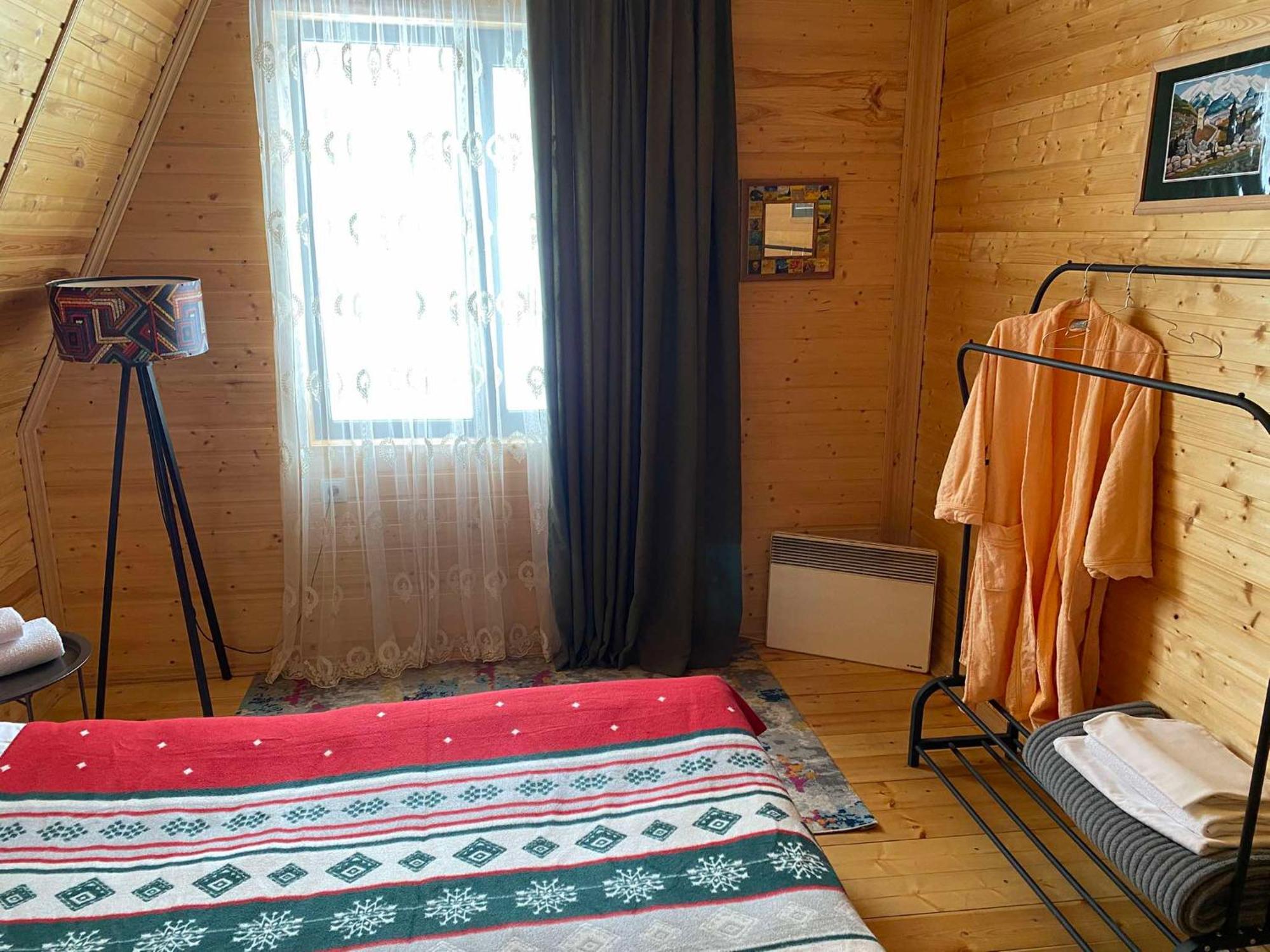 Cottage Mida Местия Экстерьер фото
